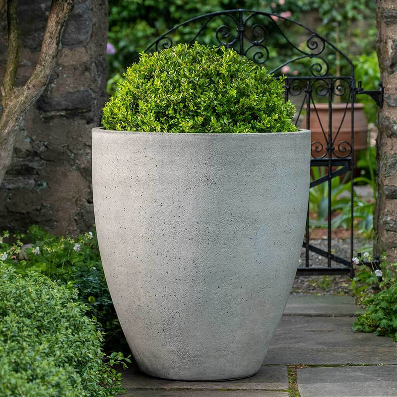 Campania International Series 3 - 28 X 31 Planter