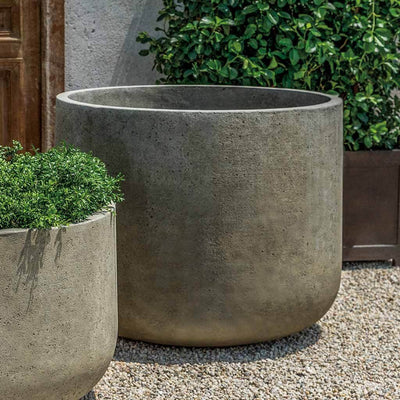 Campania International Tribeca Extra Large Planter, displayed in the best-selling hand-applied color.